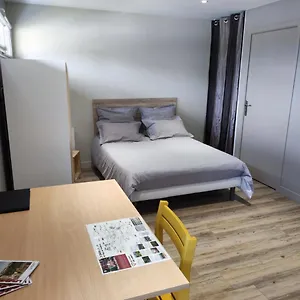 Des Marches De Bretagne Confort Entièrement Rénové Et Bien équipé. Apartamento