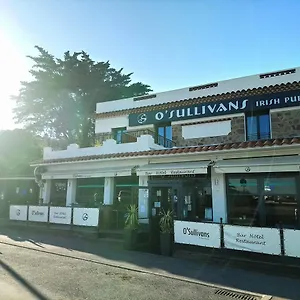 O'sullivans Bar And Apartahotel